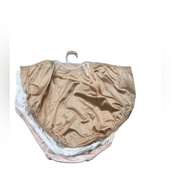 NWT Vanity Fair Radiant Collection 3 pack Undershapera in Pink White & tan 4XL - Picture 4 of 9